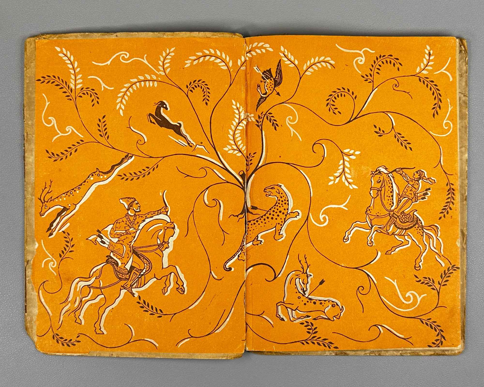 Tsintadze, P. The Knight in the Panther's Skin: Worldview and Artistic Construction. A Critical Study (Vepkhis-Tqaosani: Msoflmkhedveloba da Mkhatvrul Konstruktsia. Kritikuli Etiudi). 1936. In Georgian.