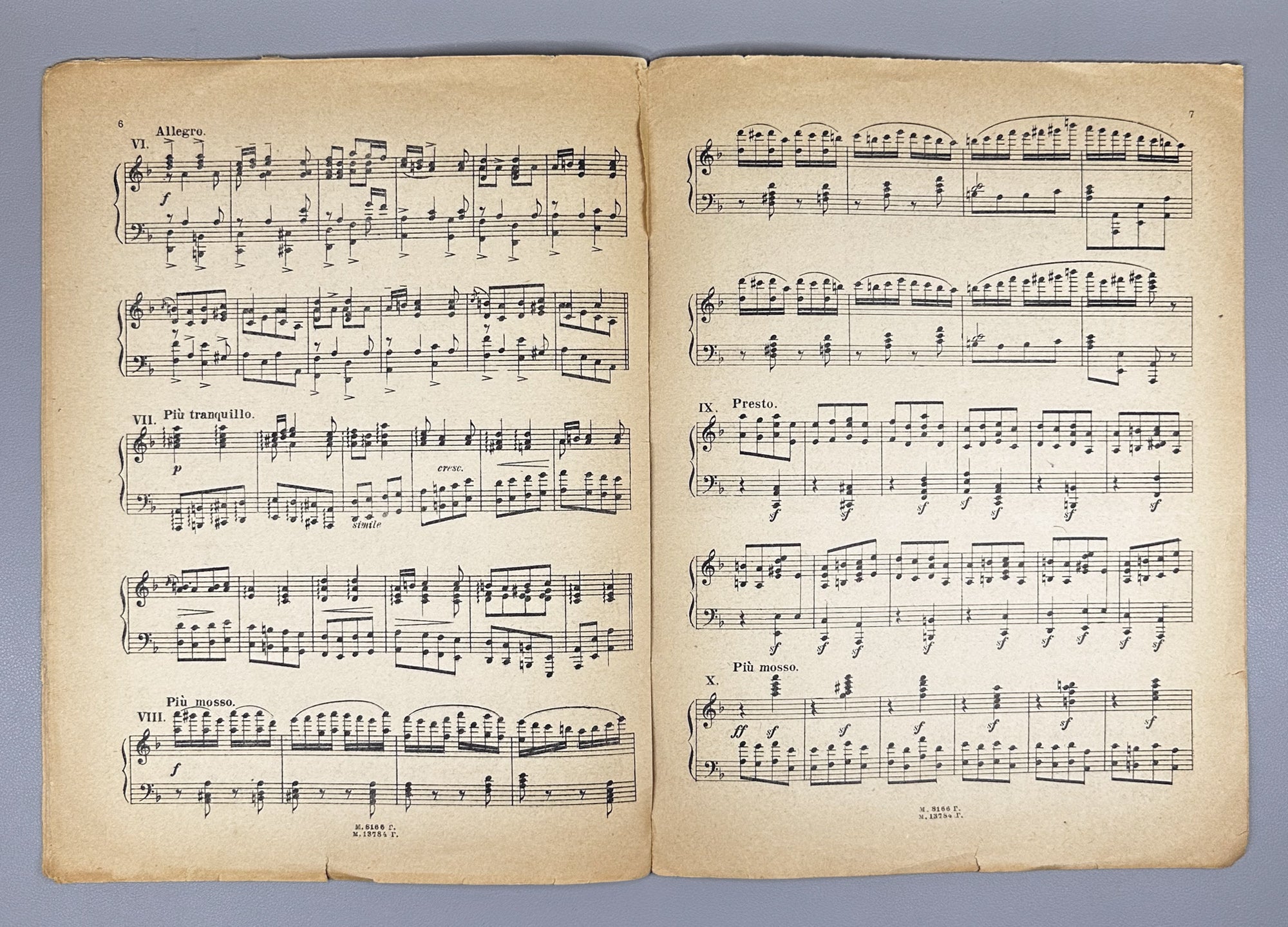 Glière, R. M. Dance of the Soviet Sailors (Yablochko) from the ballet "The Red Poppy". Piano Solo, 1935. In Russian and French