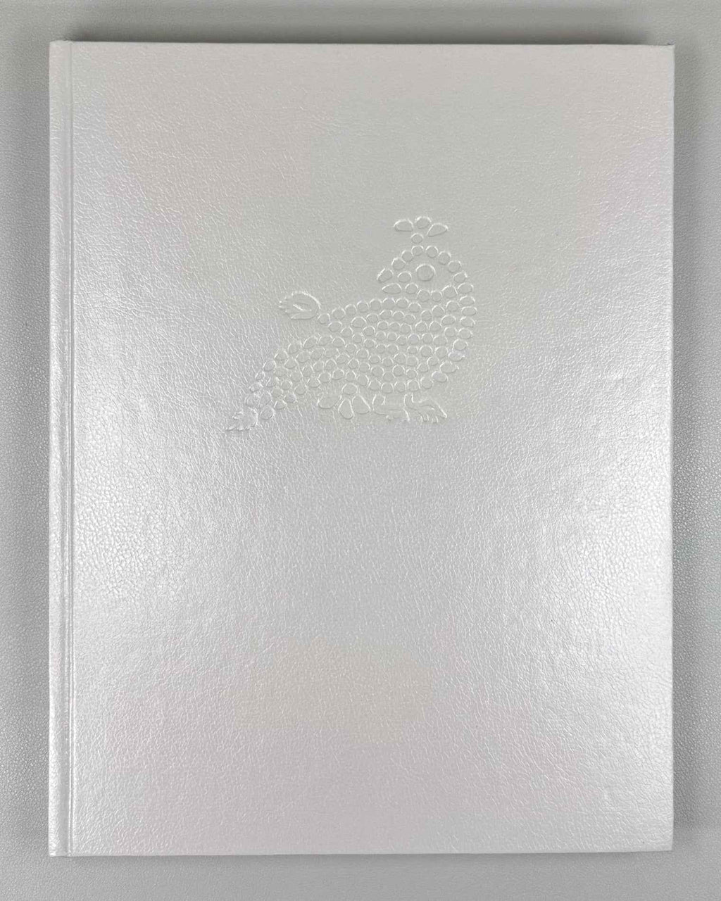 Brailashvili, Nino. Georgia as I Saw It: Ethnographic Sketches (Aseti makhsovs Sakartvelo. Etnograpiuli chanakhatebi). First edition, 1990. In Georgian, Russian, and English.