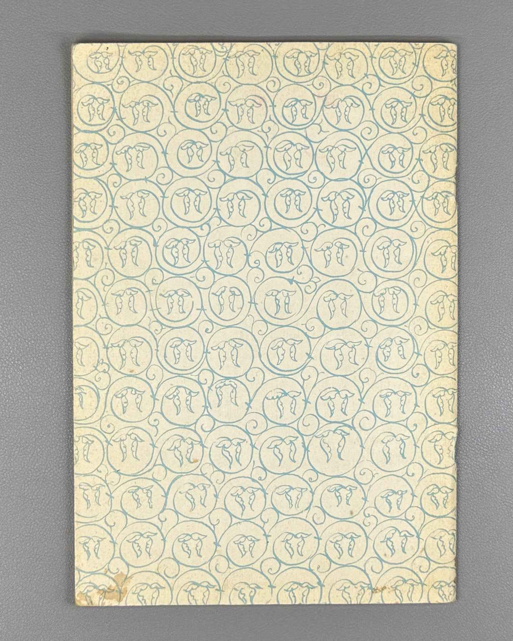 Chinchaladze, L. The Georgian Tradition of Respect for Women (K'alisadmi p'at'ivistsemis kartuli t'raditsia). Series: Tradition and Modernity, No. 26, 1990. In Georgian.
