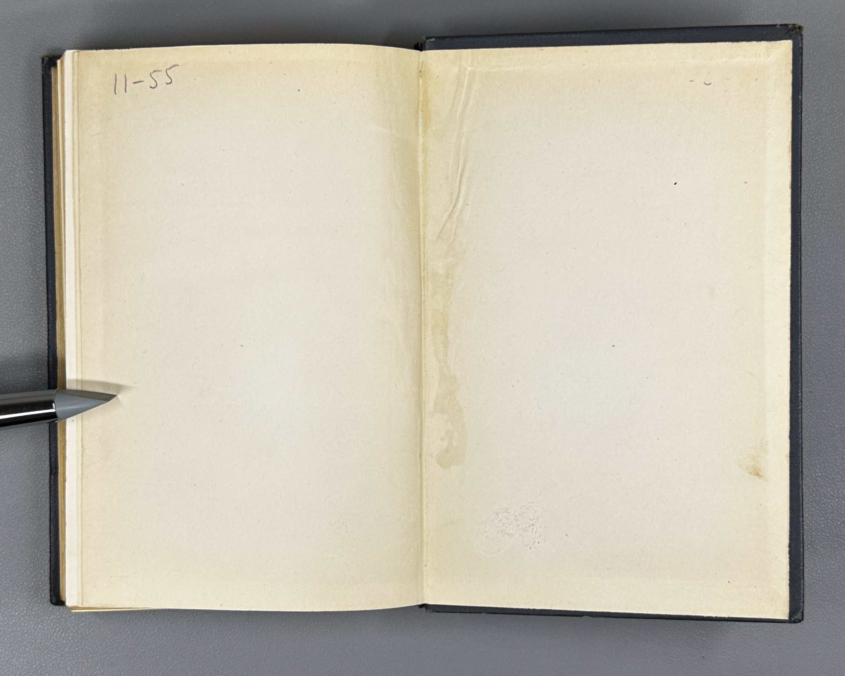 Hikmet, Nazim. Selected Works (Izbrannoe). 1951. In Russian