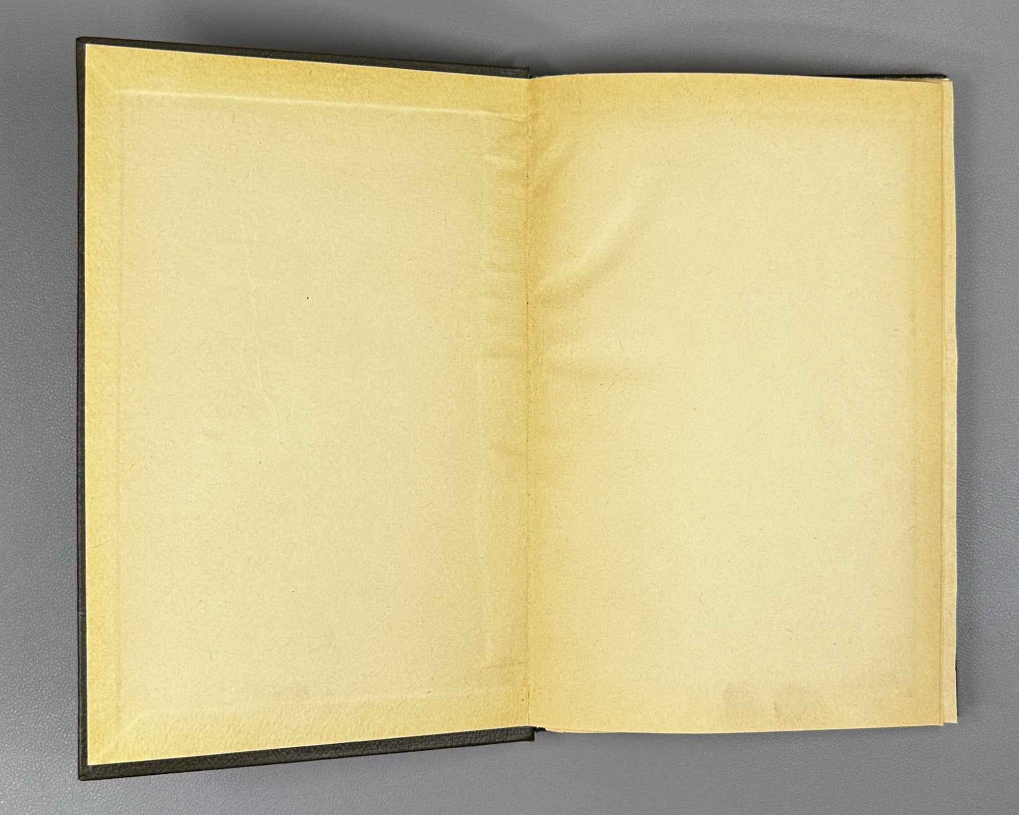 Akhvlediani, Vladimir. Avicenna's Phonetic Treatise (Foneticheskiy traktat Avitsenny). 1966. In Russian and Arabic.