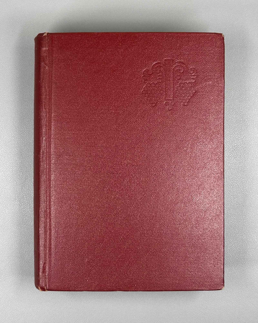 Catalogue of the I International Wine Competition (Katalog. I Mezhdunarodnyy konkurs vin). Tbilisi, 1966. In Russian and French.