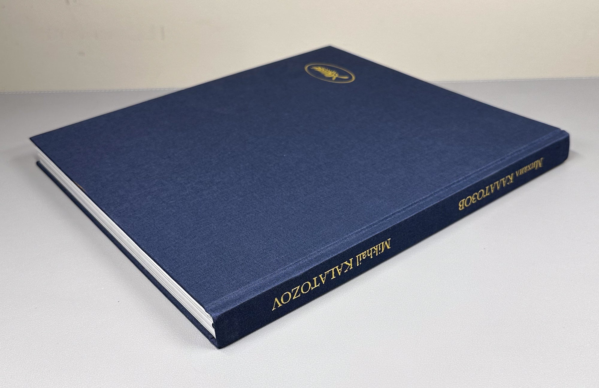 Kalatozishvili, Anna. Mikhail Kalatozov = Михаил Калатозов. With a specially issued facsimile supplement of the unrealized literary screenplay "Shamil" (1936-1938). 2012. Bilingual Russian/English edition