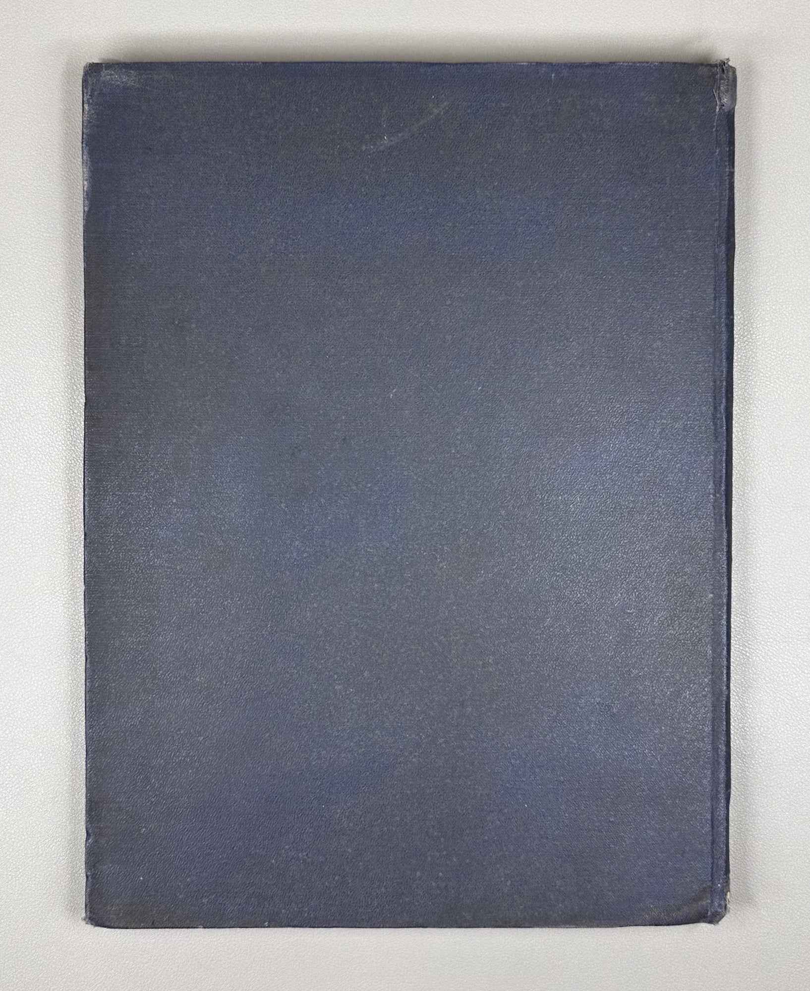 Gabashvili, Tsiala. Portals in Georgian Architecture (P'ort'alebi kartul arkitek't'urashi). First edition, 1955. In Georgian and Russian.