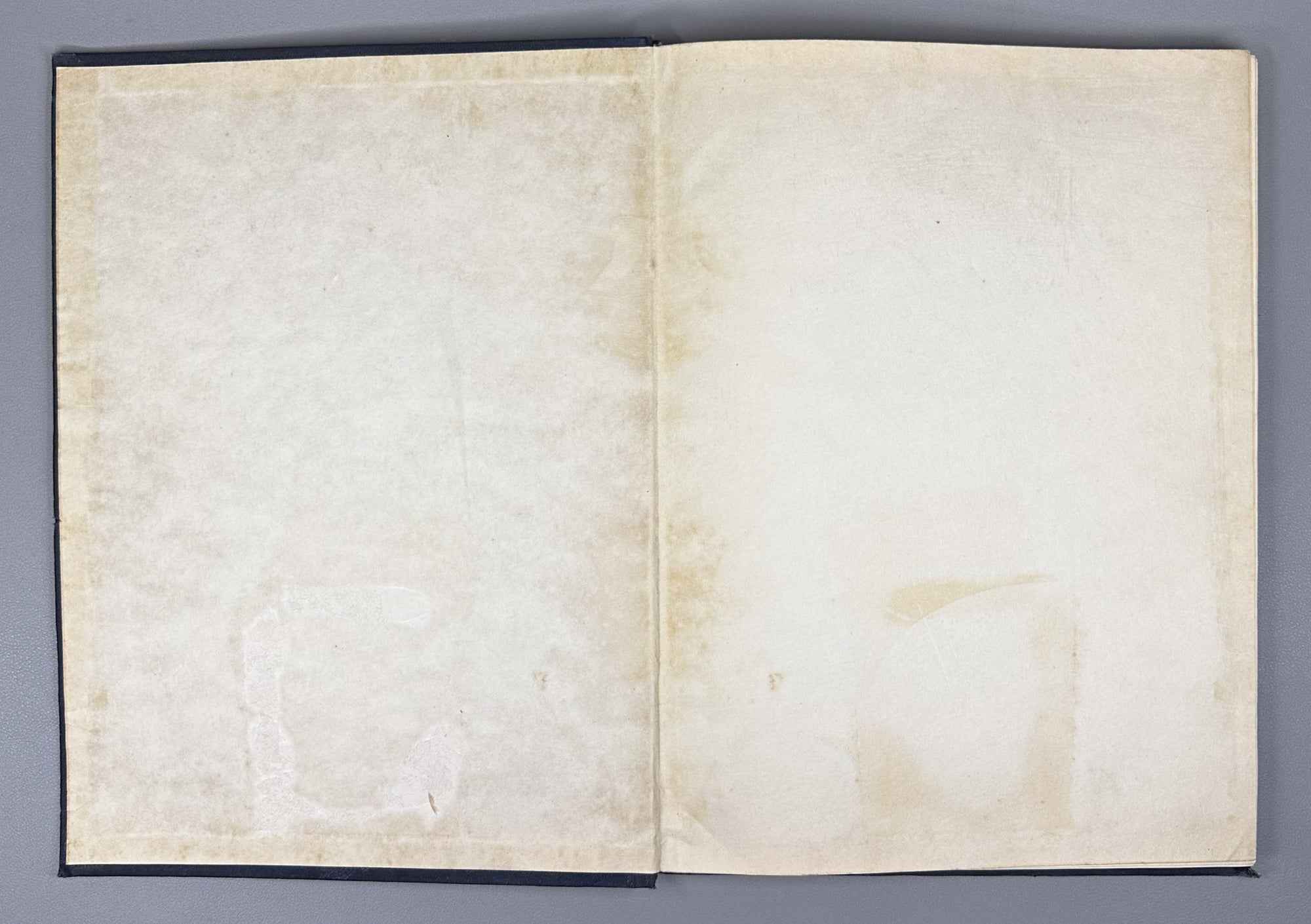 Gabashvili, Tsiala. Portals in Georgian Architecture (P'ort'alebi kartul arkitek't'urashi). First edition, 1955. In Georgian and Russian.