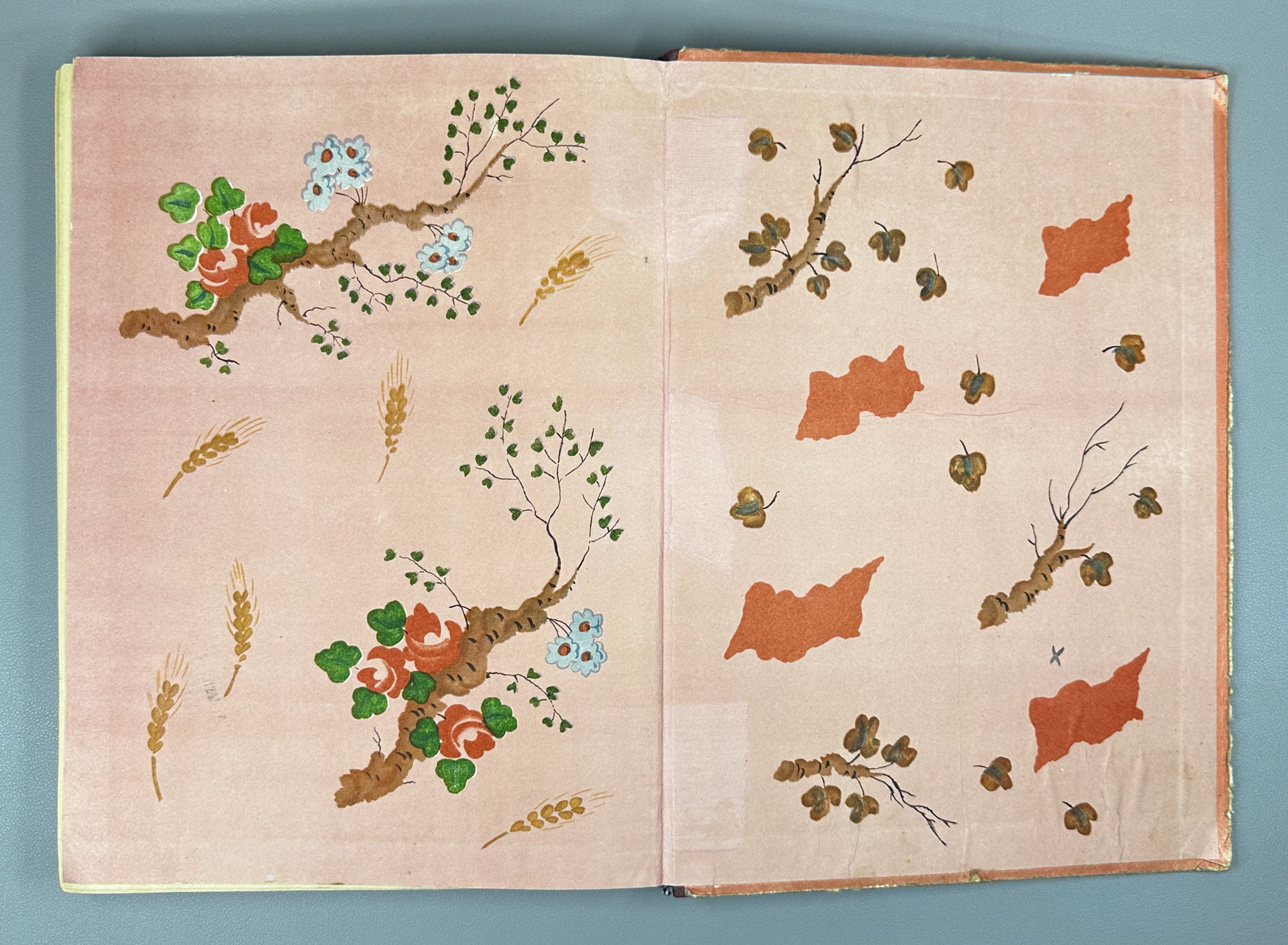 Round Year [Whole Year Round]: A Calendar-Book for Children for 1947 (Kruglyy god, kniga-kalendar' dlya detey), 1946. In Russian.