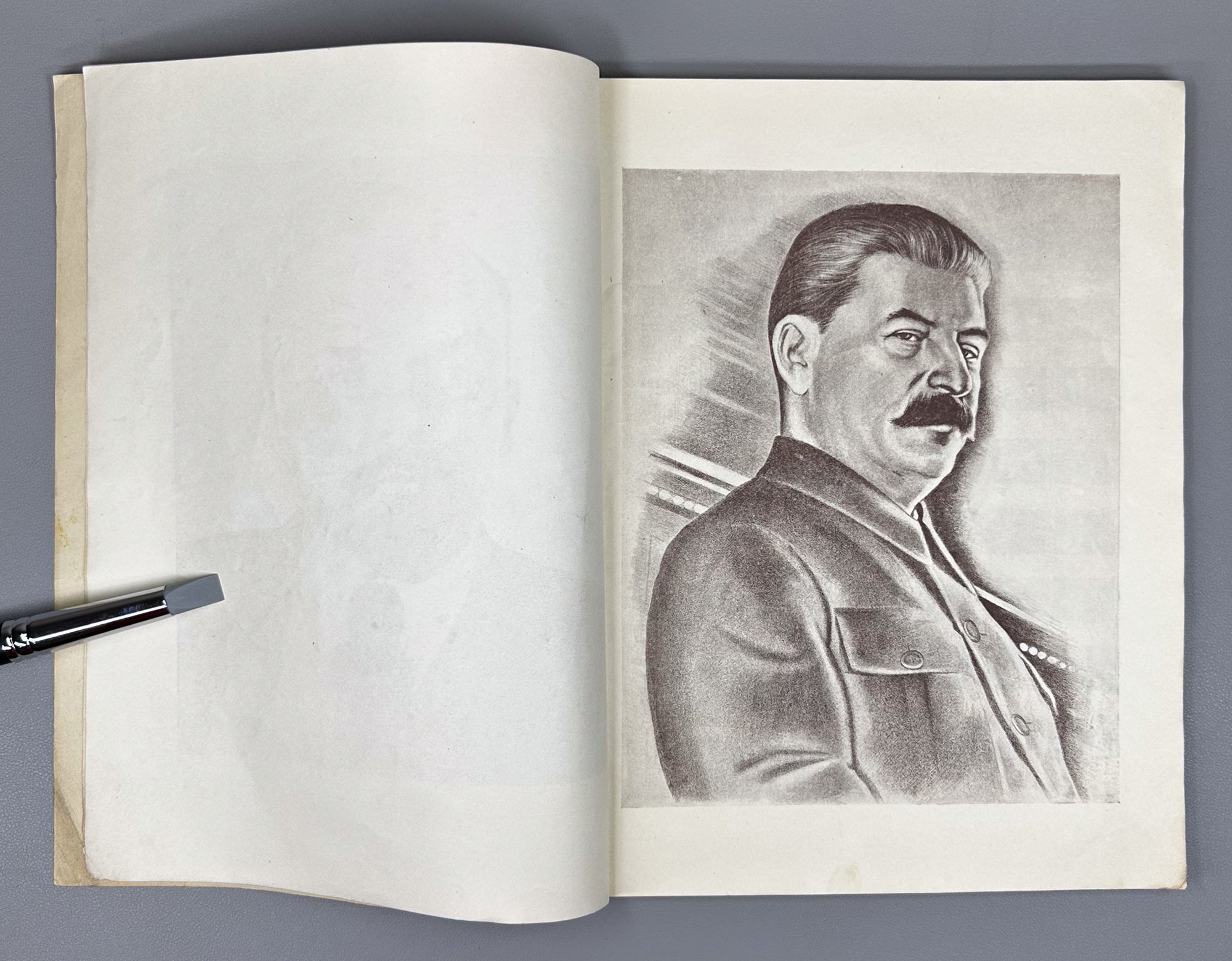Sabchota Khelovneba (Soviet Art), No. 1, 1938. Journal of literary and art scholarship; responsible editor B. Gogua, 1938. In Georgian.