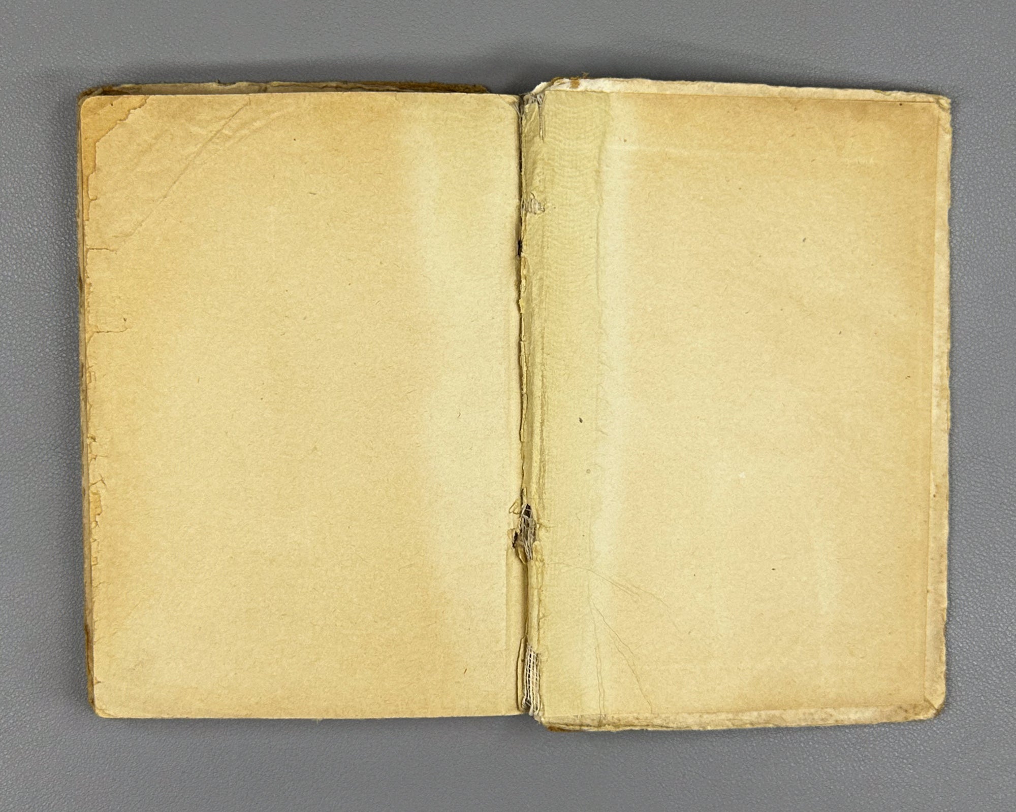 Malazonia, N. Gulizar : a poema. First edition. Batumi, 1940. In Georgian.