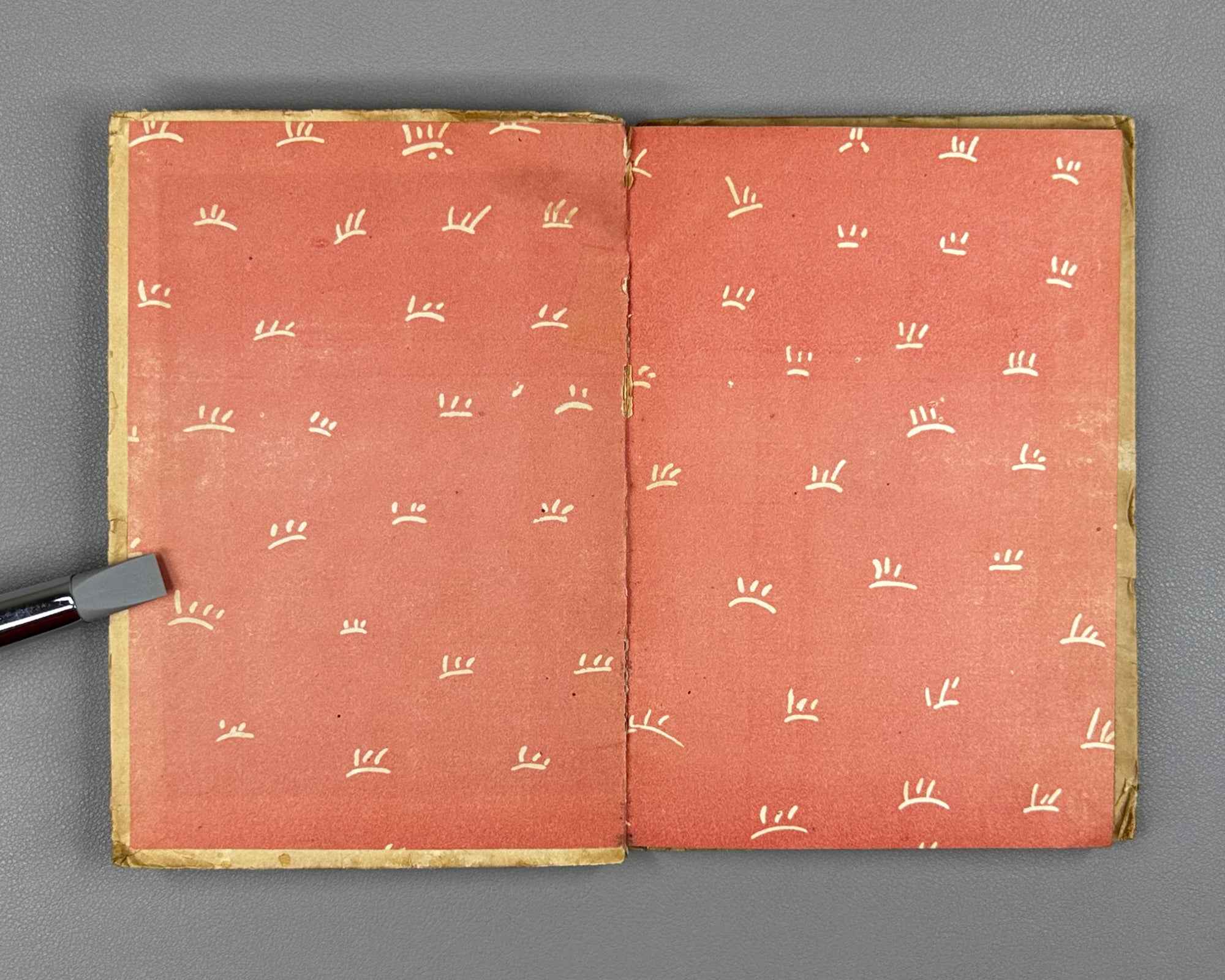 Persian Lyric Poetry: The Classics (Sparuli Lirika: Klasikosebi). Translated by Al. Chelidze. Tbilisi. Federatsia, 1933. In Georgian.
