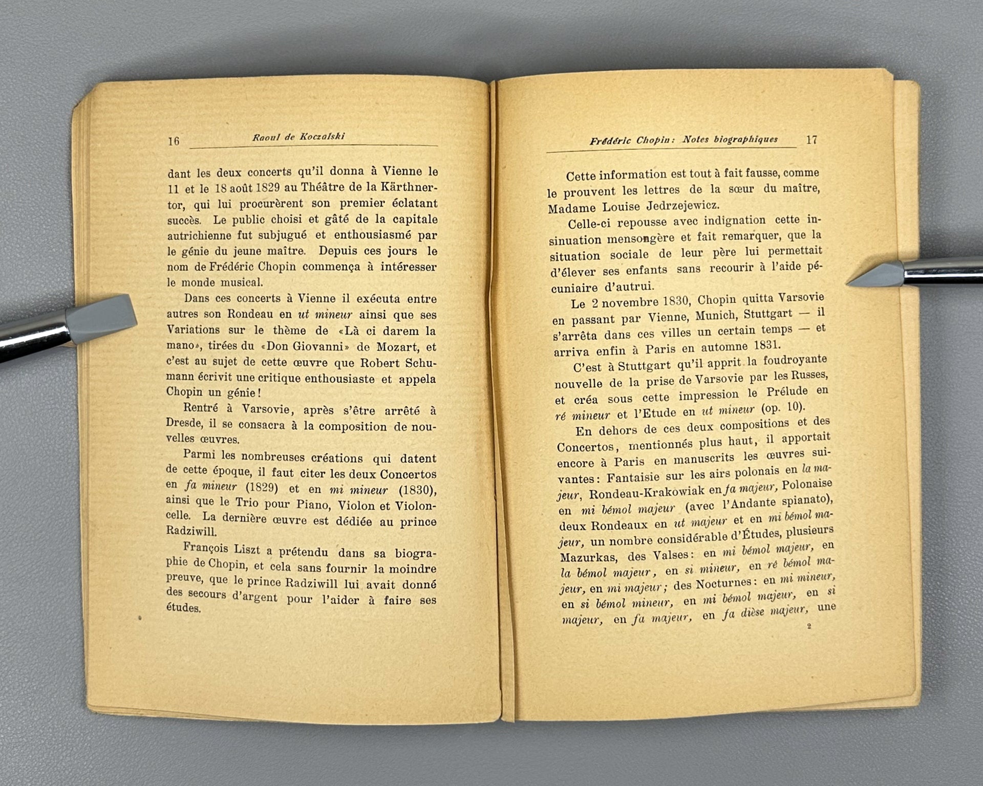 Koczalski, Raoul. Frédéric Chopin: Four Analytical Lectures Preceded by Biographical Notes as well as Essays on Chopin (Frédéric Chopin : quatre conférences analytiques...), 1913. In French.