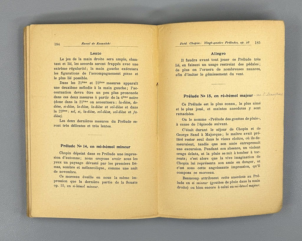 Koczalski, Raoul. Frédéric Chopin: Four Analytical Lectures Preceded by Biographical Notes as well as Essays on Chopin (Frédéric Chopin : quatre conférences analytiques...), 1913. In French.