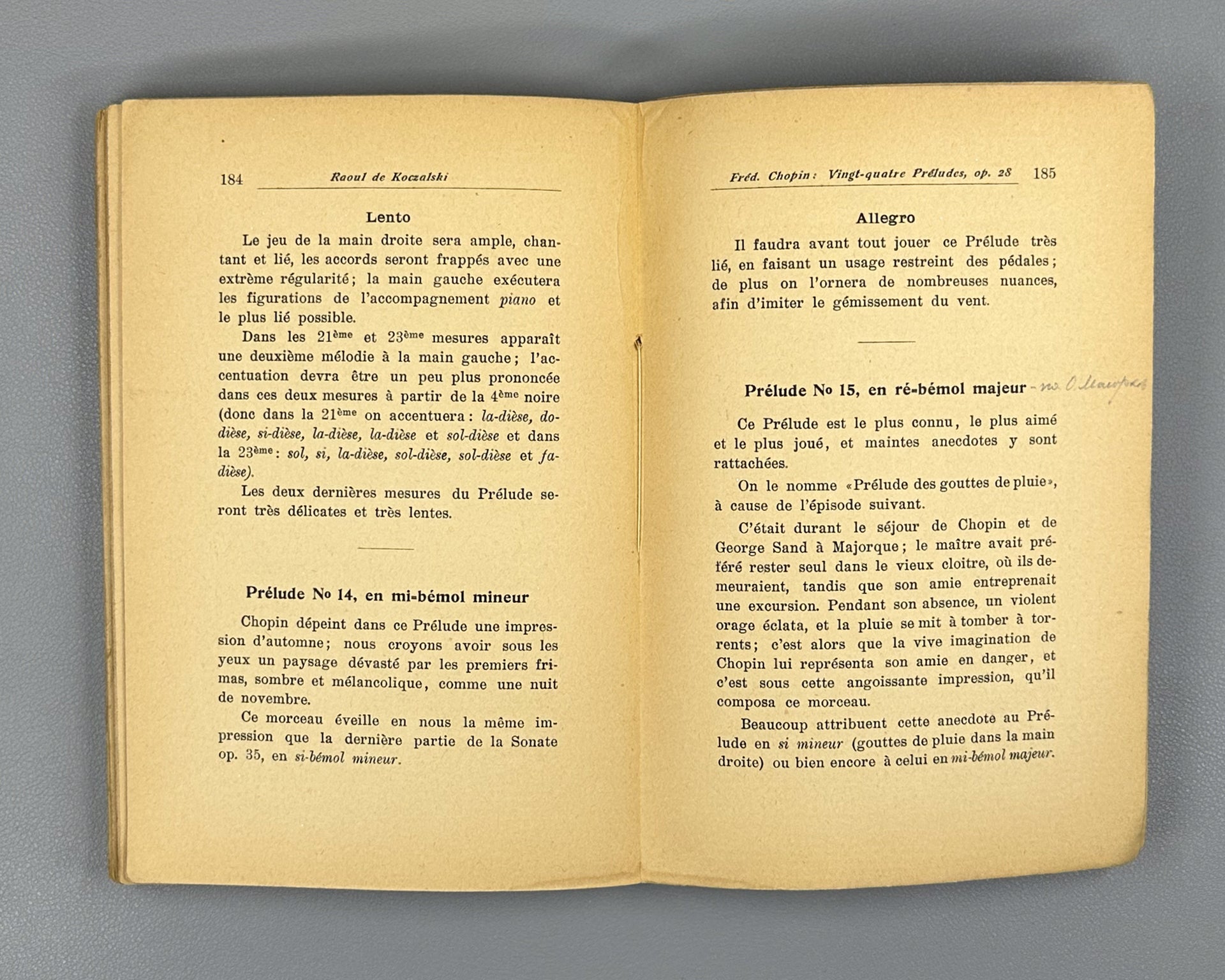 Koczalski, Raoul. Frédéric Chopin: Four Analytical Lectures Preceded by Biographical Notes as well as Essays on Chopin (Frédéric Chopin : quatre conférences analytiques...), 1913. In French.