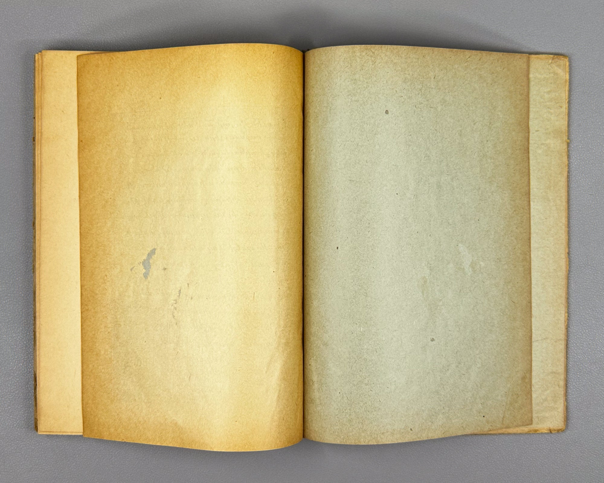 Melikset-Beg, Leon. Sayat-Nova's Identity: A Critical-Biographical Study (Saiatnovas Vinaoba). 1930. In Georgian.