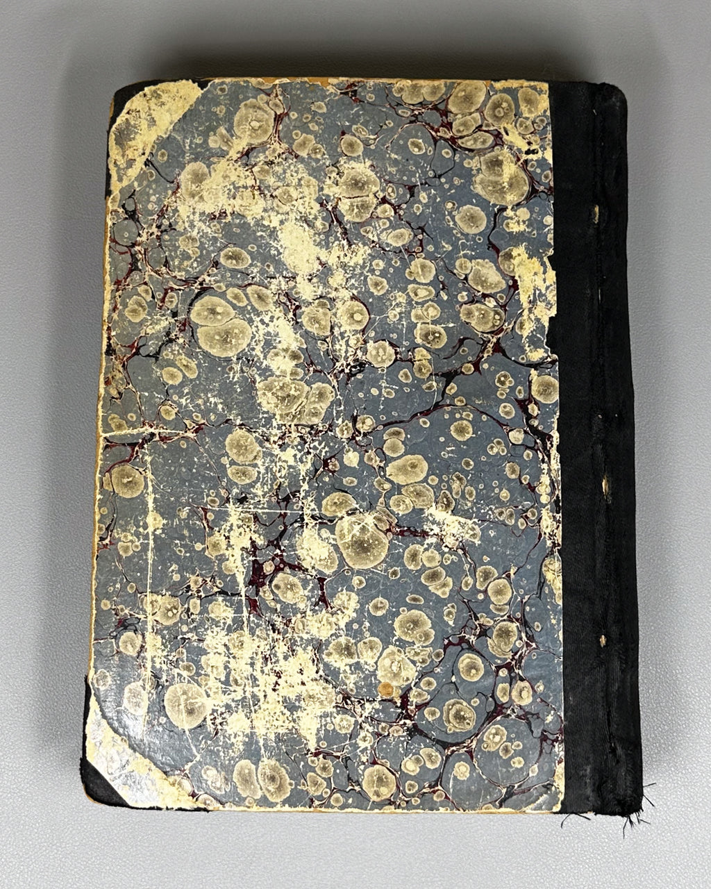[First edition] Kalila and Dimna (Kilila da Damana). Translated from the Persian into Georgian by King Vakhtang VI. Tiflis, 1886 In Georgian.