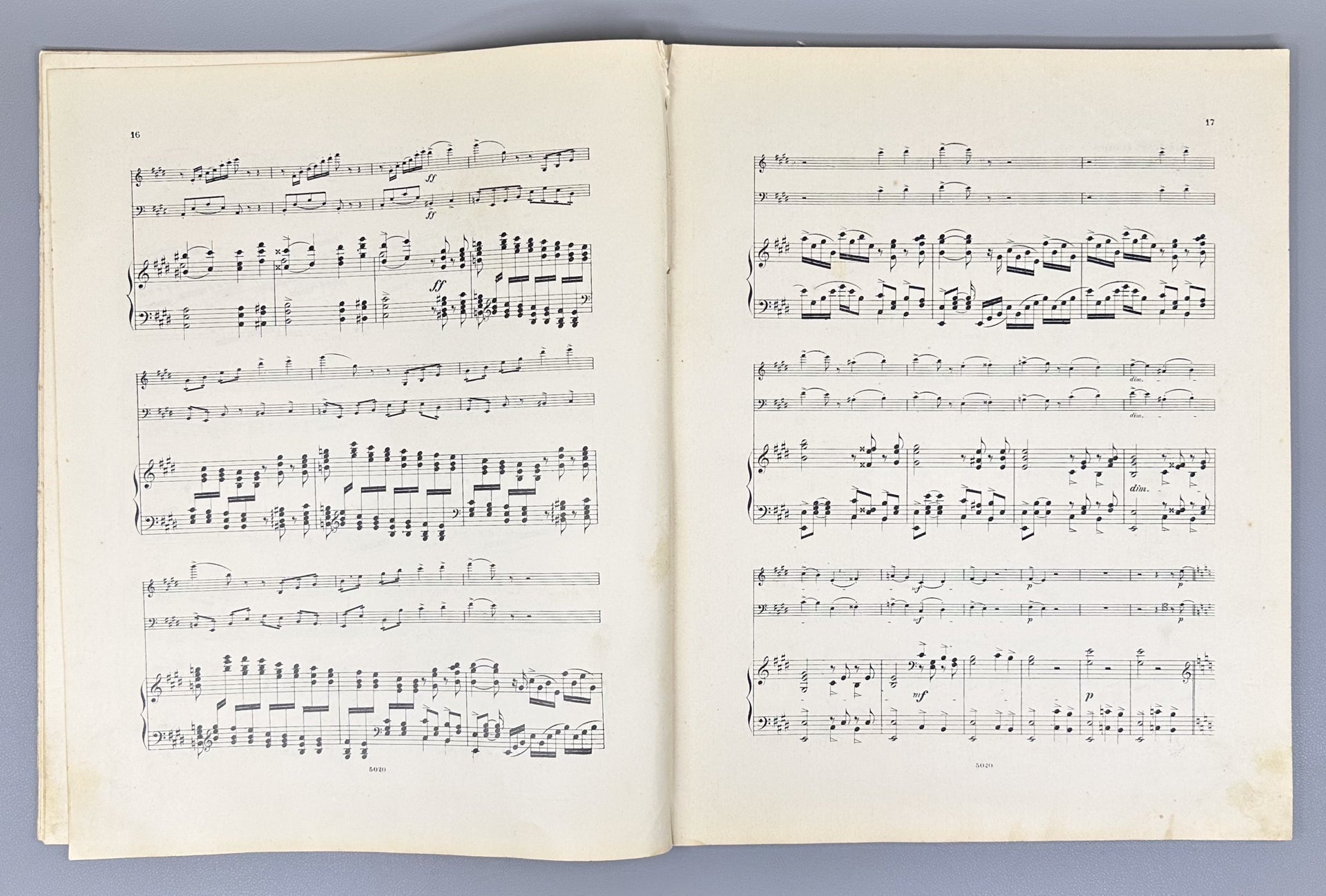 Tchaikovsky, P. I. Trio pour Piano, Violon et Violoncelle (Trio for Piano, Violin, and Cello). Op. 50, 1882. In French.