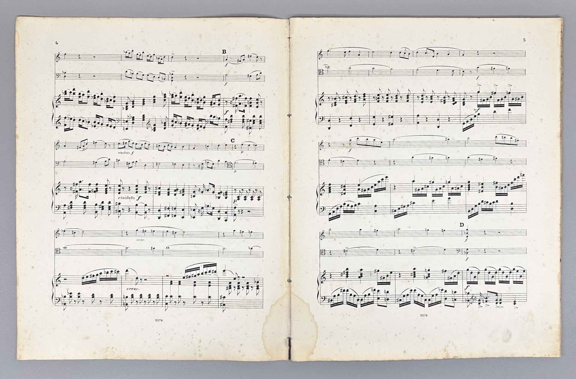 Ratchinsky, I. Trio (en La mineur) pour Piano, Violon et Violoncelle: Op. 8. Dedicated to Monsieur L. Célépy, 1894. In French.