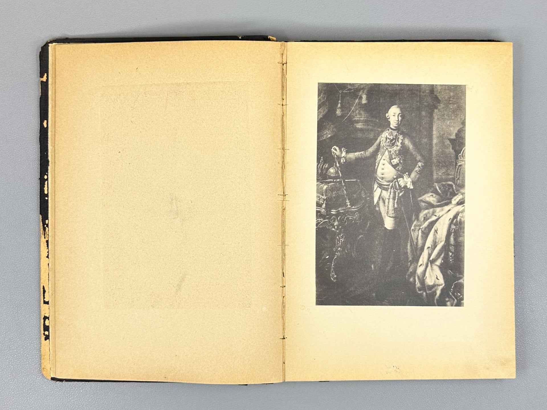 The Coup of 1762: Works and Correspondence of Participants and Contemporaries (Perevorot 1762 goda: Sochineniya i perepiska uchastnikov i sovremennikov), 1908. In Russian.