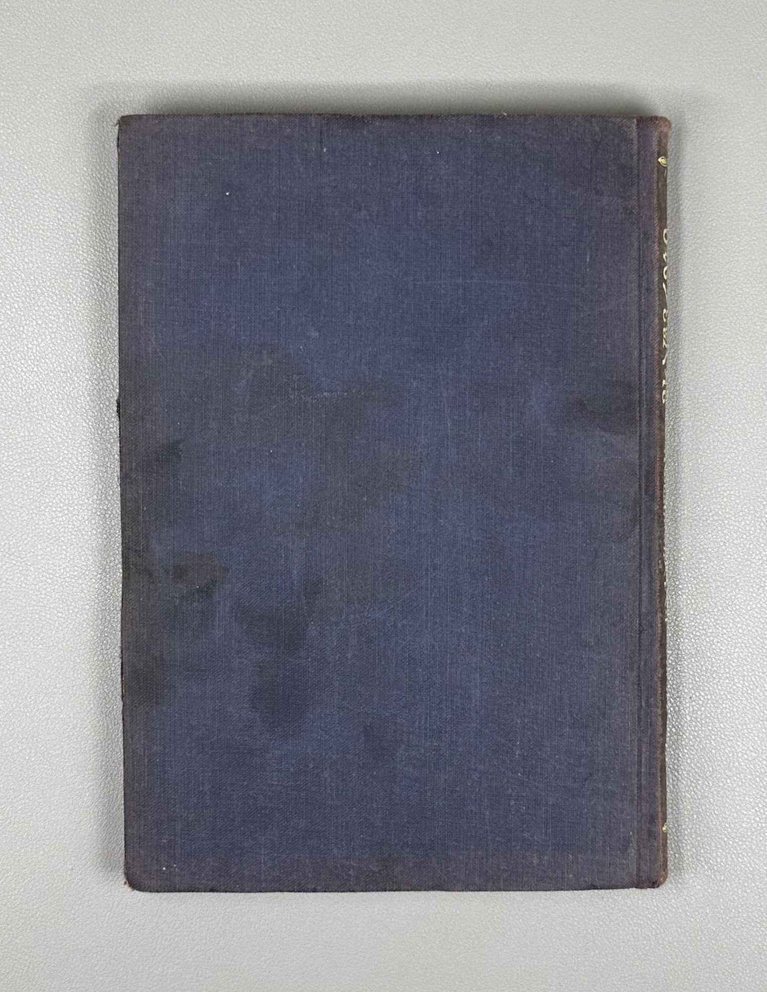 Artists of Soviet Georgia: Painting, Sculpture, Graphics, Decorative Arts (Sabch'ota Sakartvelos mkhat'vrebi). A biographical directory of the members of the Union of Soviet Artists of Georgia, 1941. In Georgian.