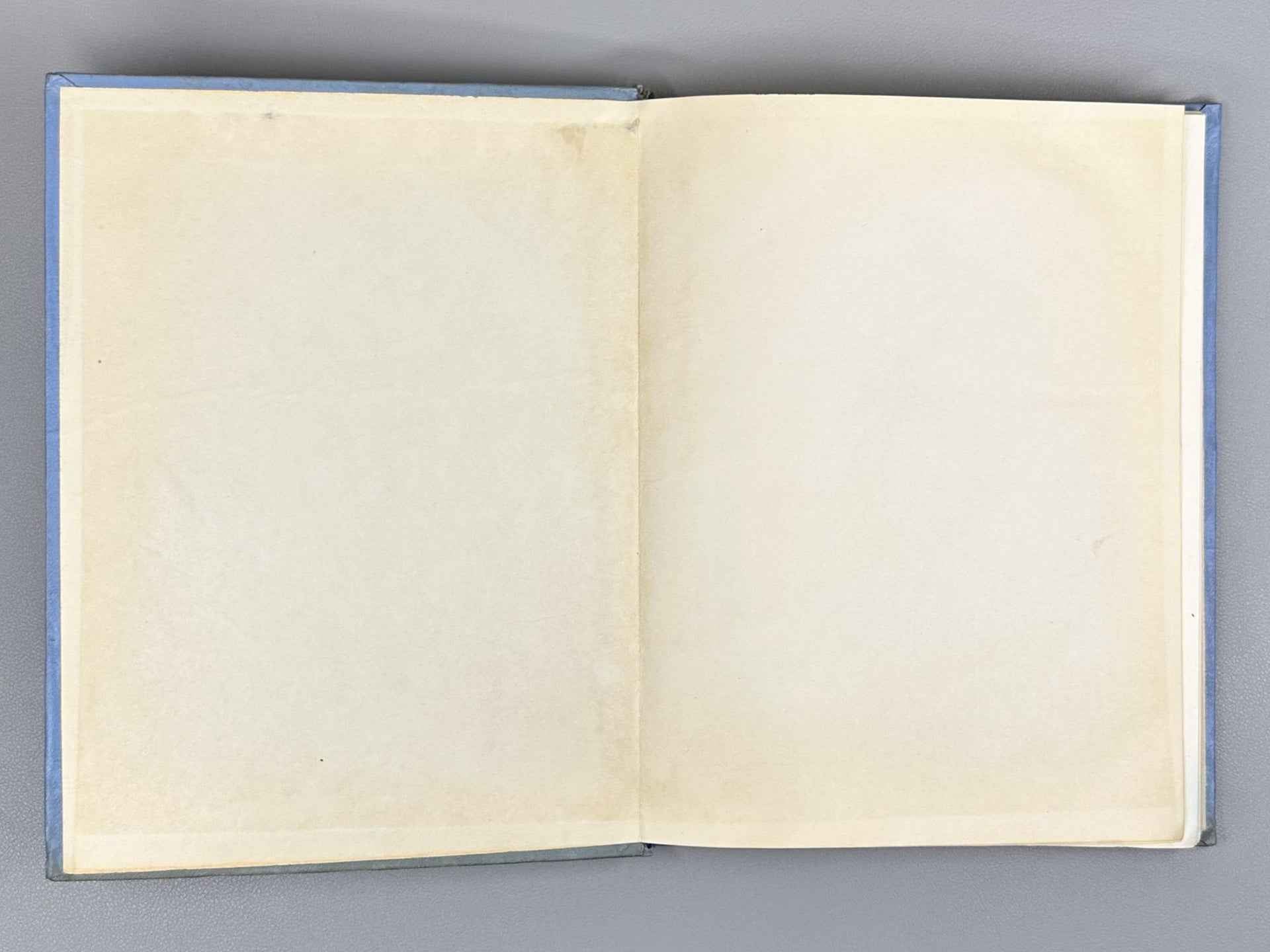 Urinboev, A. Abdurazzoq Samarkandiy’s Travels to India (Abdurazzoq Samarkandiyning Hindiston safornomasi), 1960. In Uzbek and Persian.