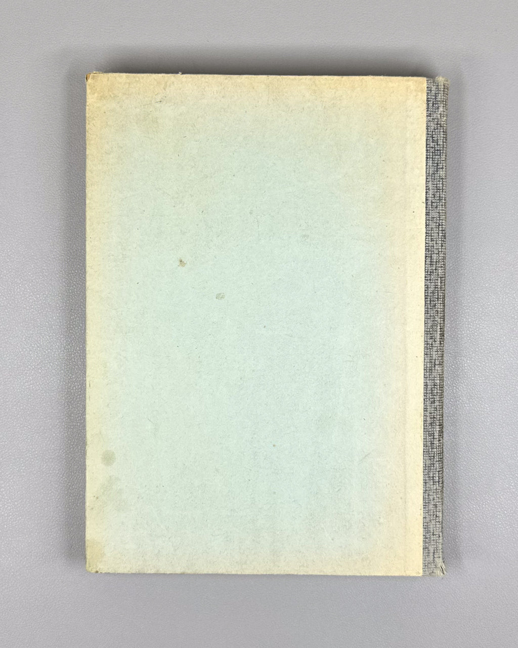 Sulkhan-Saba Orbeliani: Jubilee Collection (Sulkhan-Saba Orbeliani: Saiubileo krebuli). Ed. by L. Menabde, 1959. In Georgian.