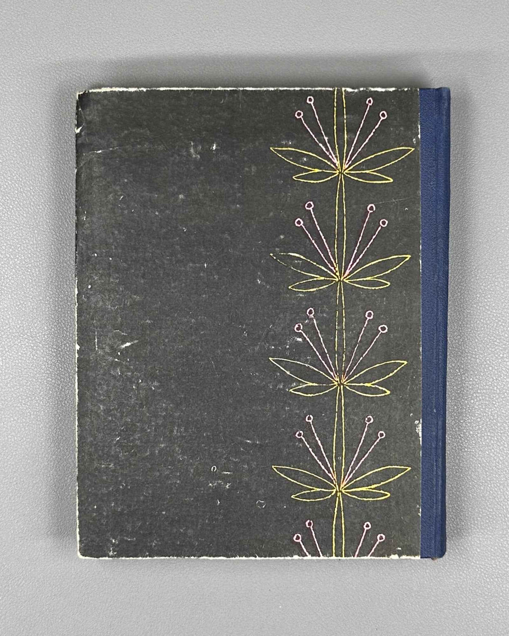 [Signed] Balakhashvili, Iakob. Griboedov and Nino Chavchavadze (Griboedovi da Nino Chavchavadze). First edition, 1966. In Georgian.
