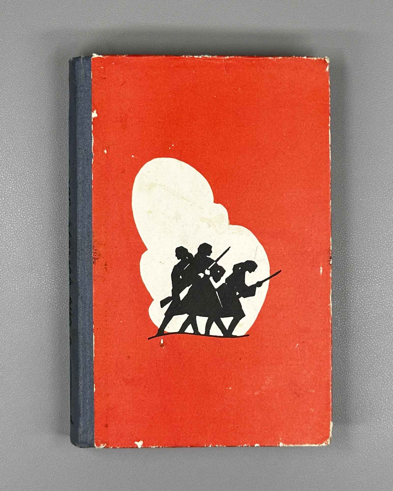 Zedginidze, Elizbar. Before Sunrise (Mzis amosvlamde): a novel. Tbilisi, 1960. With 7 illustrated plates. In Georgian.