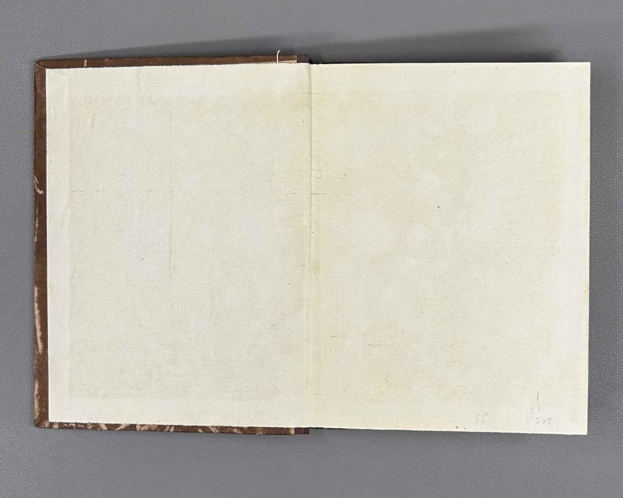Gvasalia, Mose. Tarchia: stories. Sokhumi. Alashara, 1967. In Georgian.