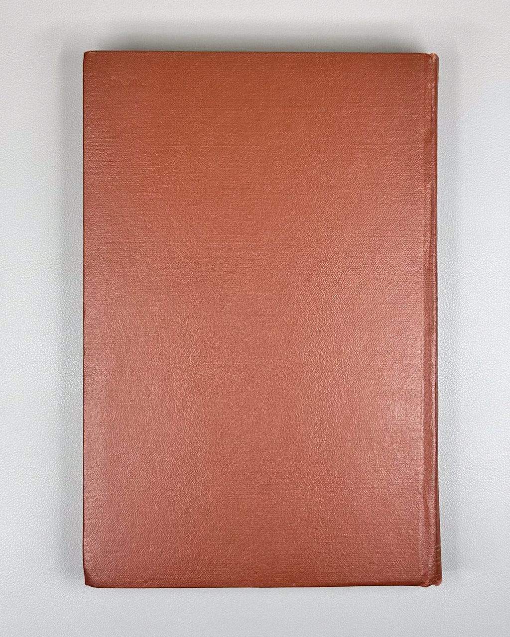 Abaev, V. I. Historical-Etymological Dictionary of the Ossetian Language (Istoriko-etimologicheskiy slovar osetinskogo yazyka). Vol. 3: S–T’, 1979. In Russian and Ossetian.