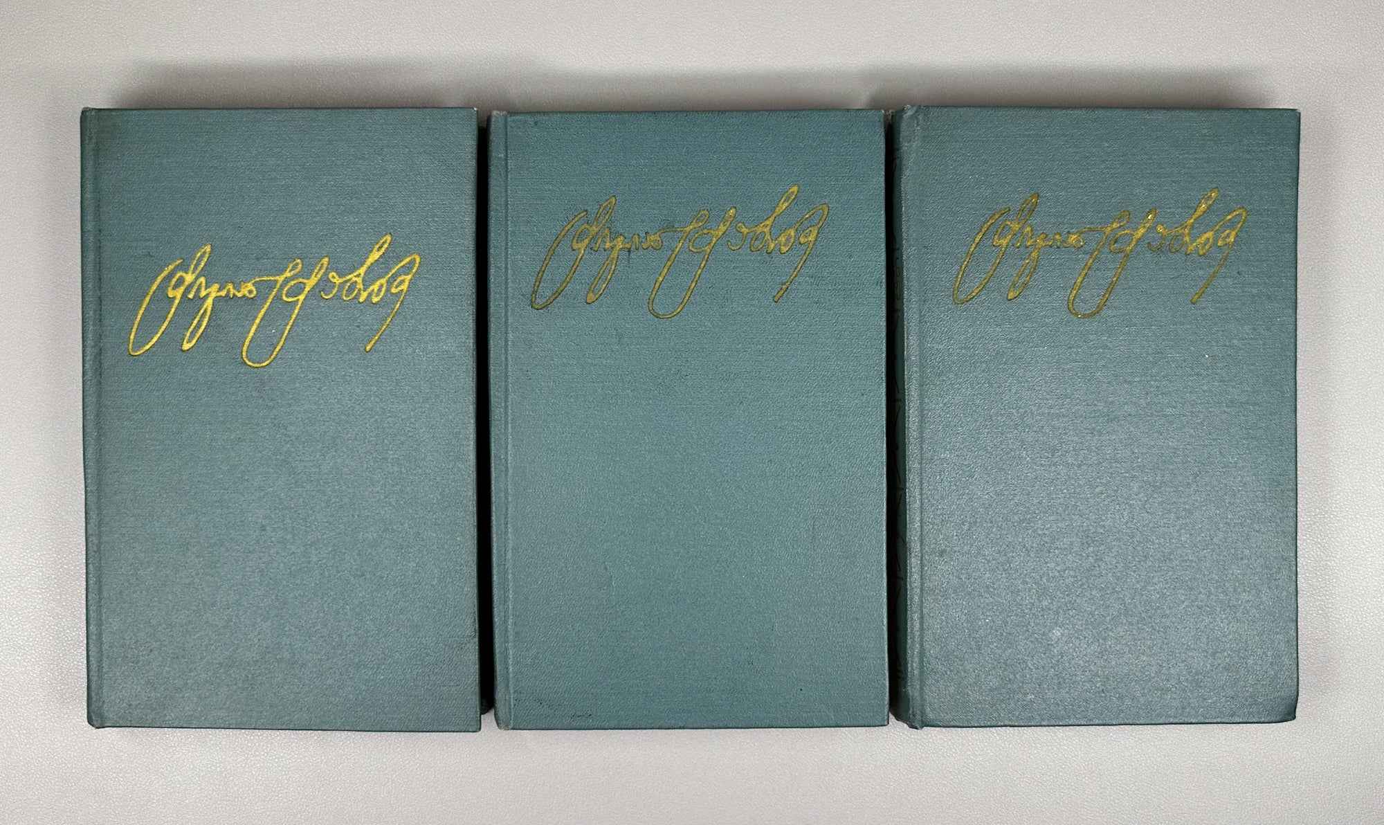 Tabidze, Titsian. Works in three volumes (Tkhzulebani). Vol. 1-3. Tbilisi, 1966. In Georgian.