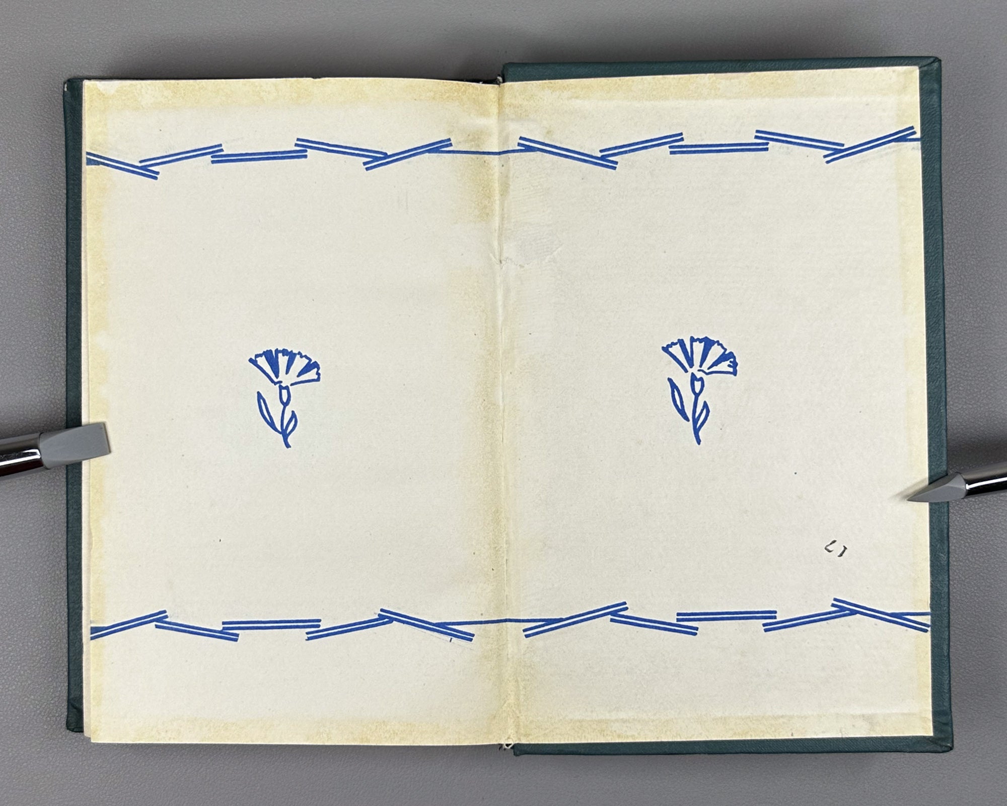 Tabidze, Titsian. Works in three volumes (Tkhzulebani). Vol. 1-3. Tbilisi, 1966. In Georgian.