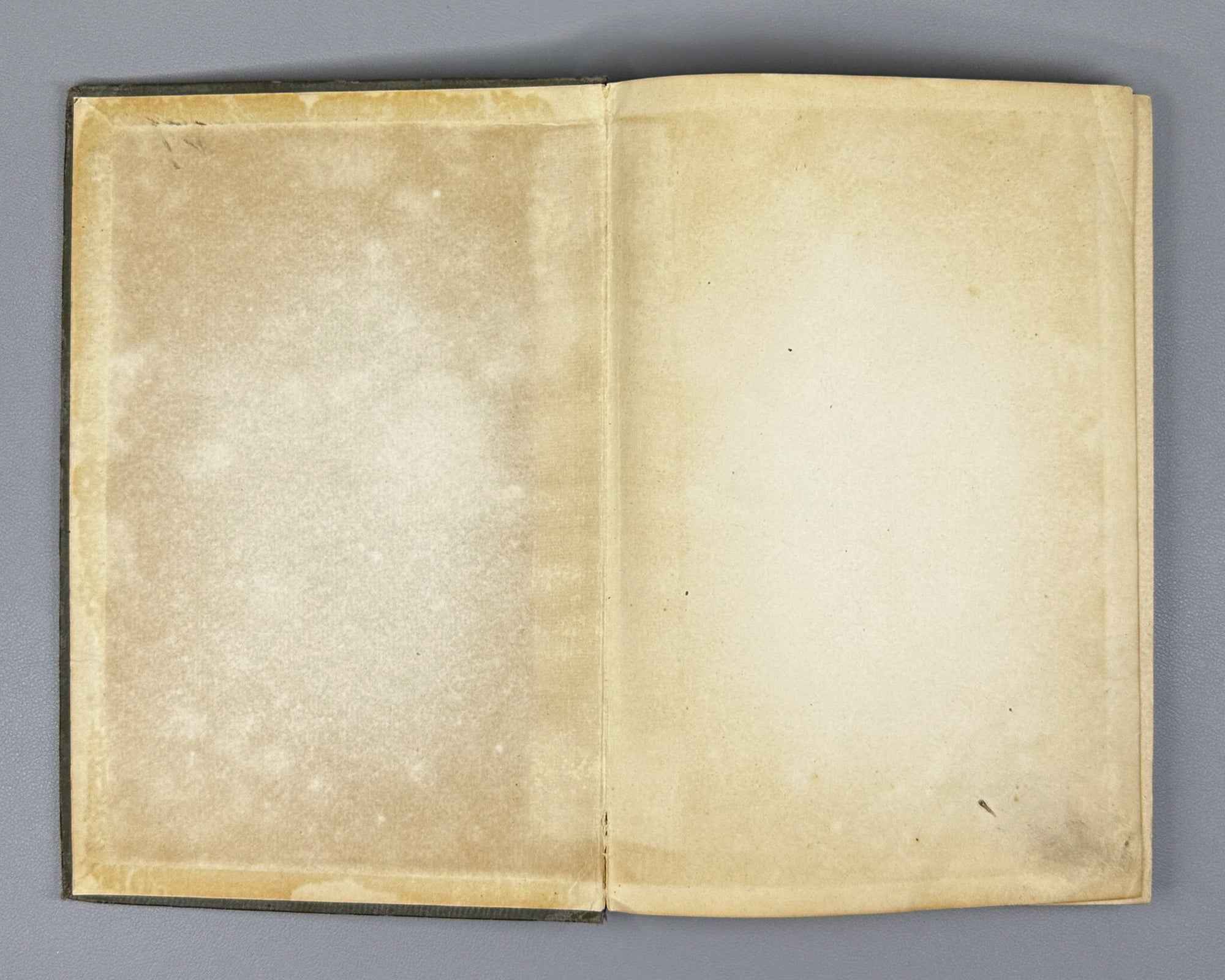 Stalin, I. Report to the Seventeenth Party Congress on the Work of the Central Committee (Otchetnyi doklad XVII syezdu VKP(b) o rabote TsK VKP(b)). 1935. In Russian.   (Otchetnyi doklad XVII syezdu VKP(b) o rabote TsK VKP(b) 26 yanvarya 1934 g.)