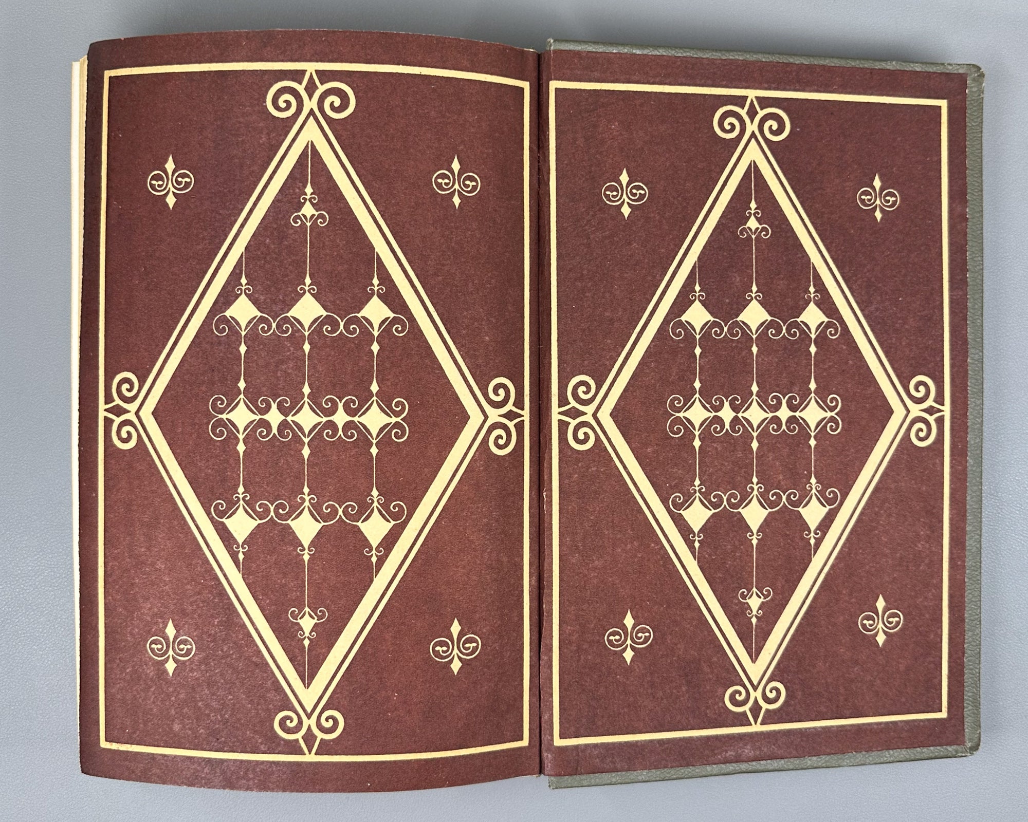 Chavchavadze, Ilia. Works: Complete Collection in Five Volumes (Tkhzulebani). Edited by P. Ingorokva. Vol. 1-5, 1937-1962. In Georgian.