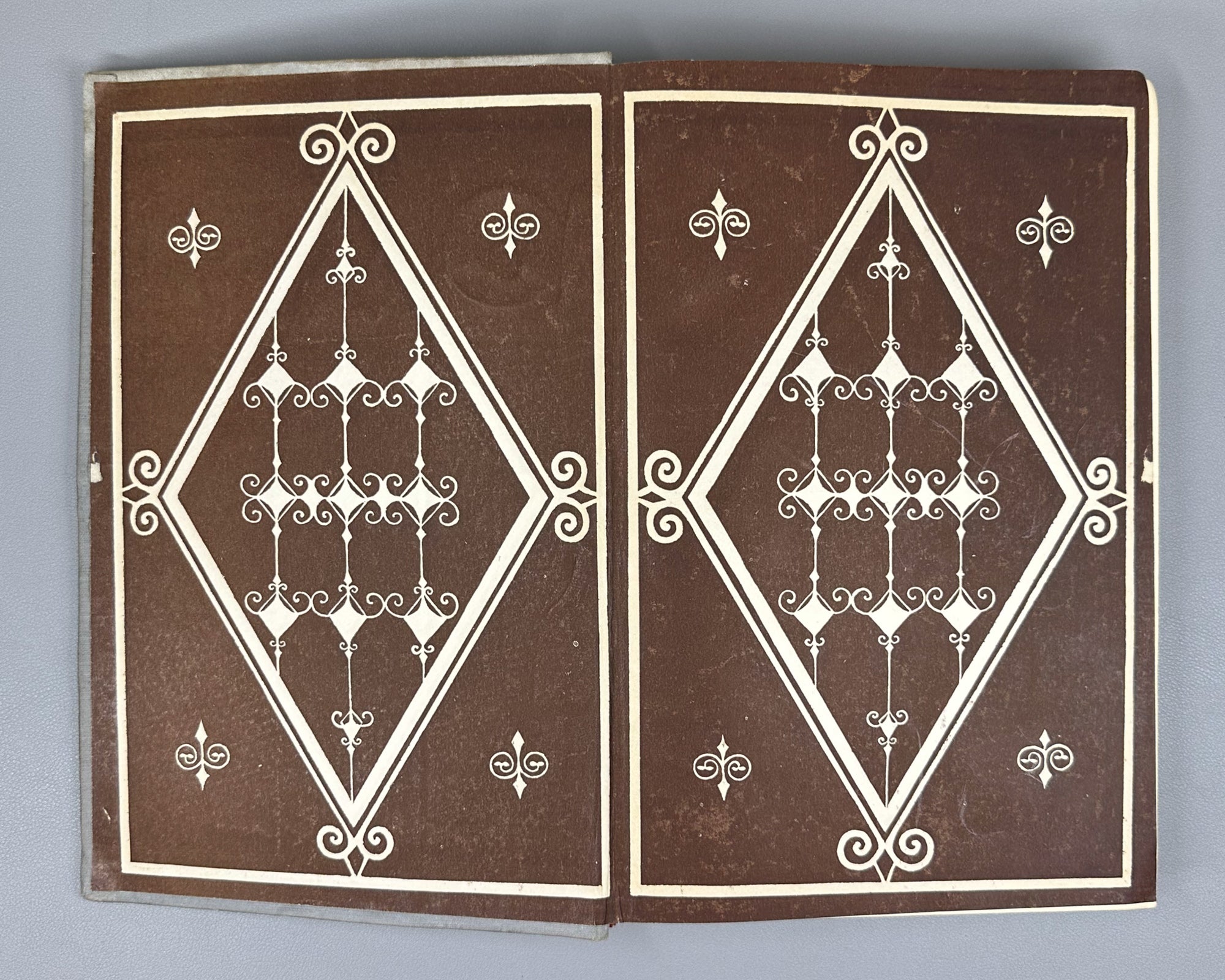 Chavchavadze, Ilia. Works: Complete Collection in Five Volumes (Tkhzulebani). Edited by P. Ingorokva. Vol. 1-5, 1937-1962. In Georgian.